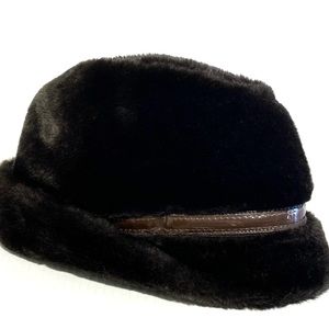 Vintage Faur Fur Hat!